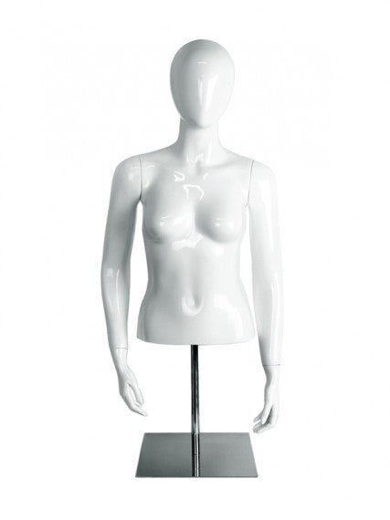 GLOSSY MANNEQUIN