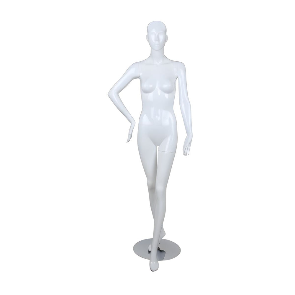 RIGHT ARM ON HIP MANNEQUIN